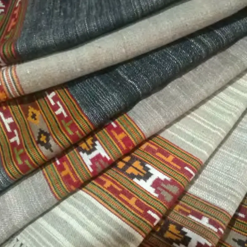 Himalayan wool throws with colourful woven borders